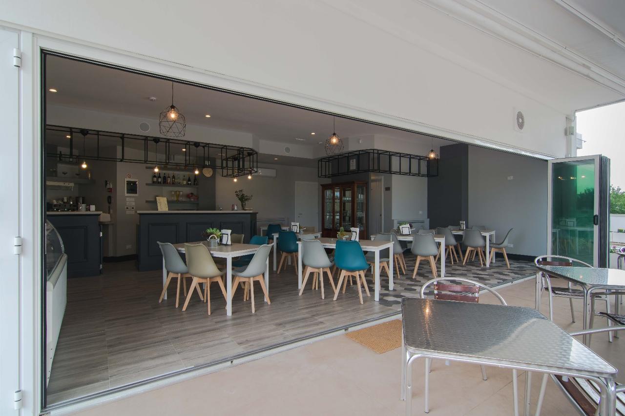 ארטנה Hotel Degli Amici מראה חיצוני תמונה