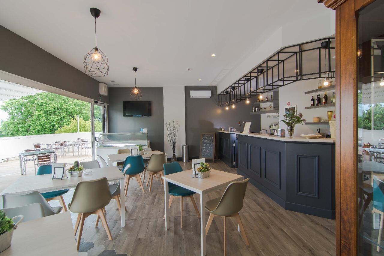 ארטנה Hotel Degli Amici מראה חיצוני תמונה